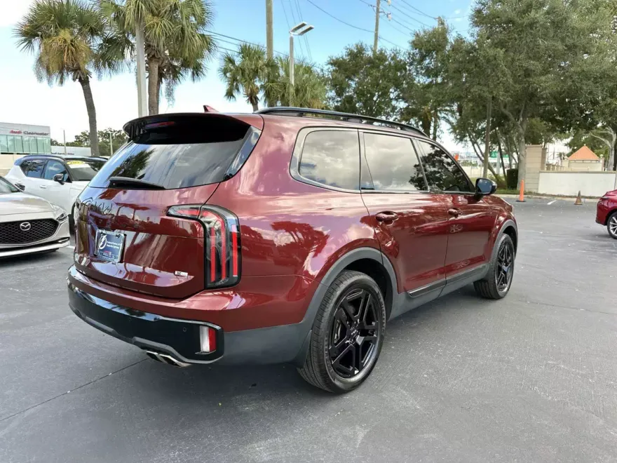 2024 Kia Telluride SX Prestige X-Line photo 1