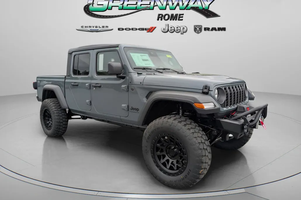 2025 Jeep Gladiator Sport S photo 1