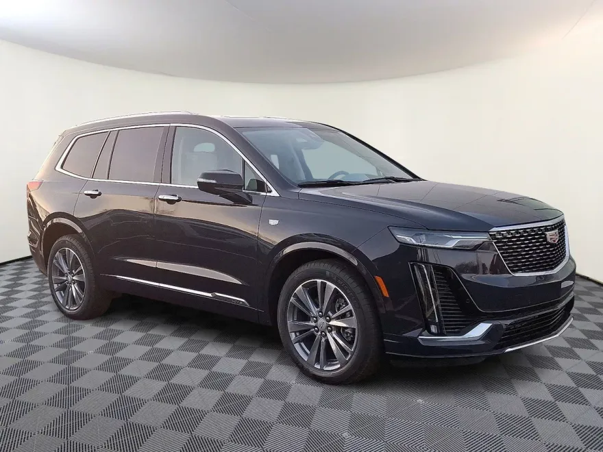 2025 Cadillac XT6 Premium Luxury photo 1