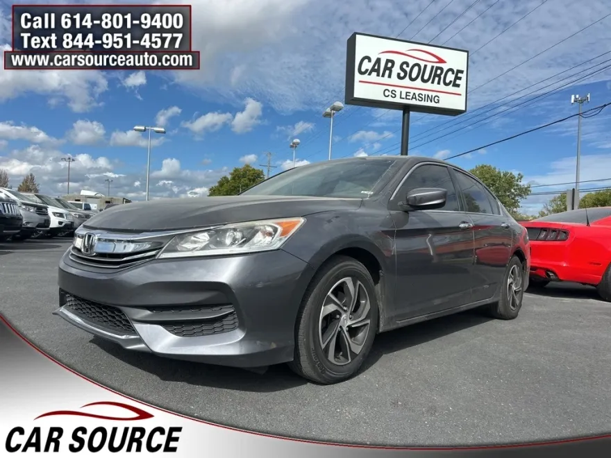 2017 Honda Accord LX photo 1