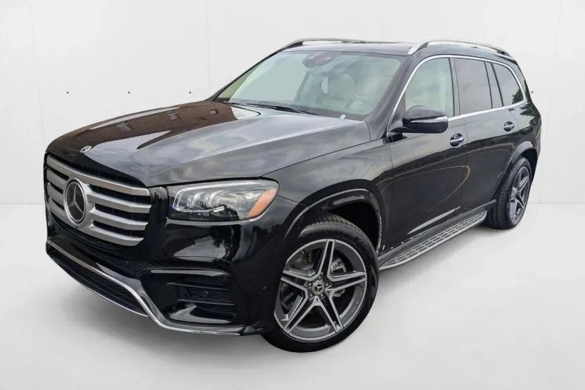 2025 Mercedes Benz GLS 450 4MATIC photo 1