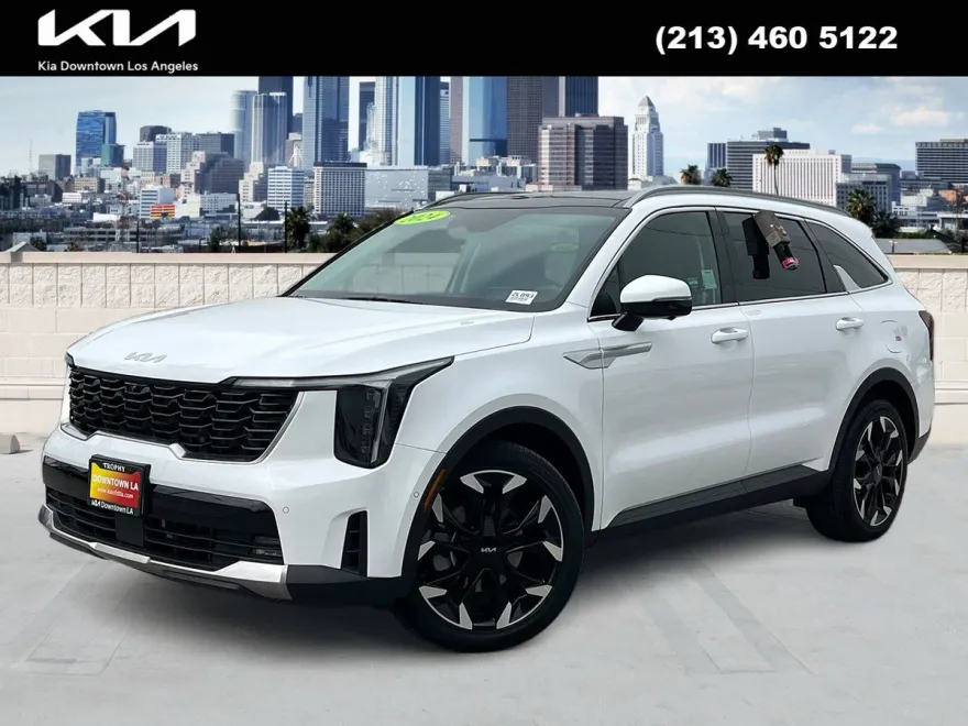 2024 Kia Sorento SX photo 1