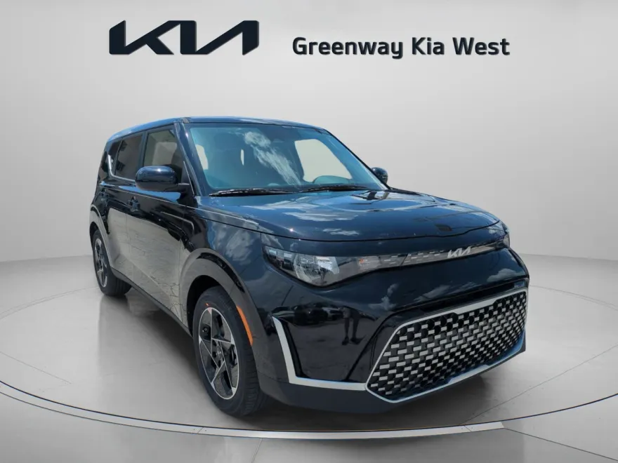 2025 Kia Soul EX photo 1