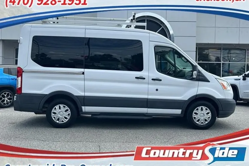 2018 Ford Transit photo 1