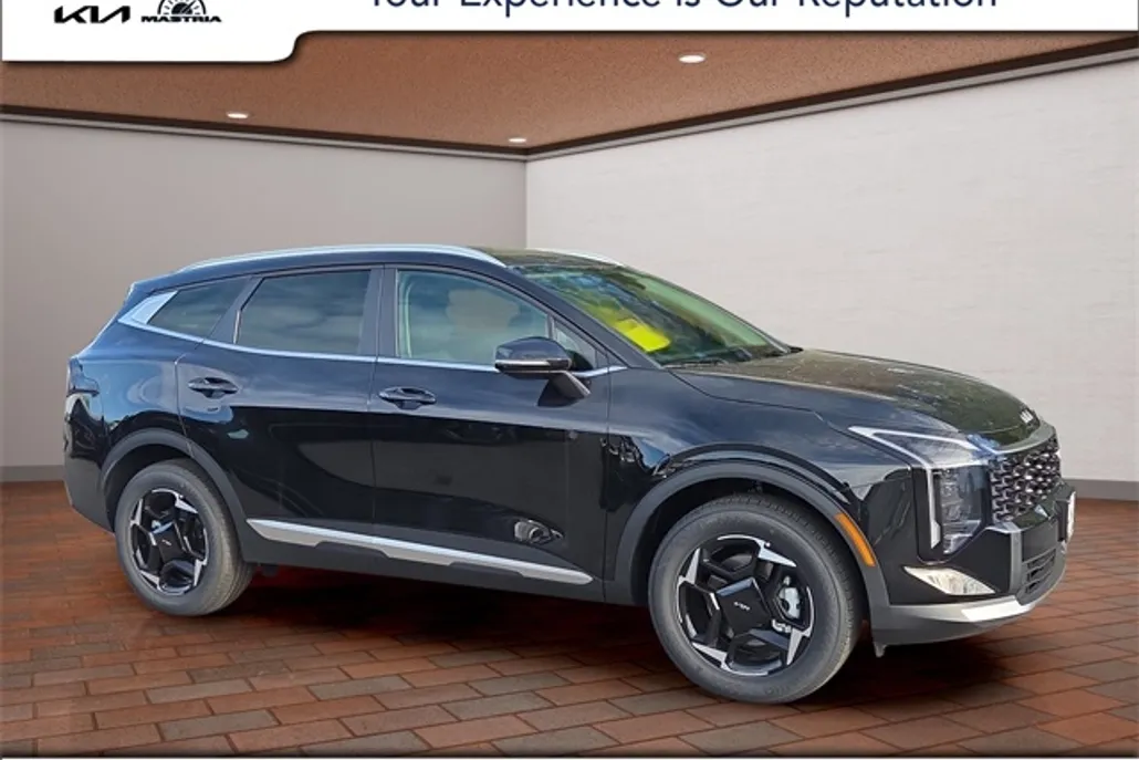 2026 Kia Sportage EX photo 1
