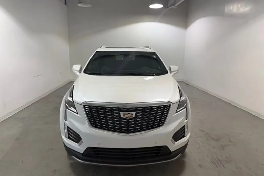 2025 Cadillac XT5 Premium Luxury photo 1