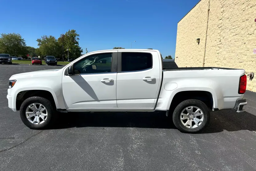 2019 Chevrolet Colorado LT photo 1