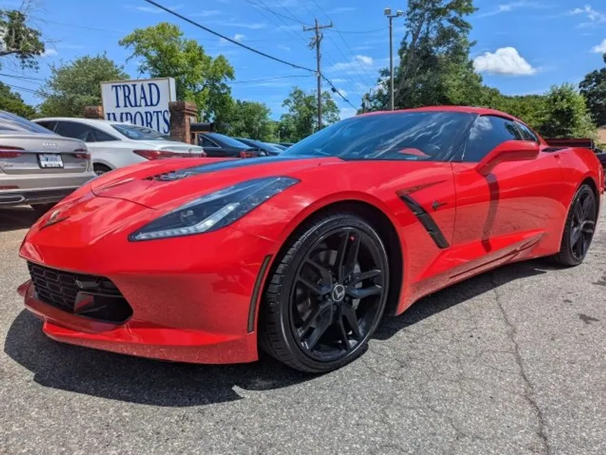 2019 Chevrolet Corvette Stingray Coupe photo 1