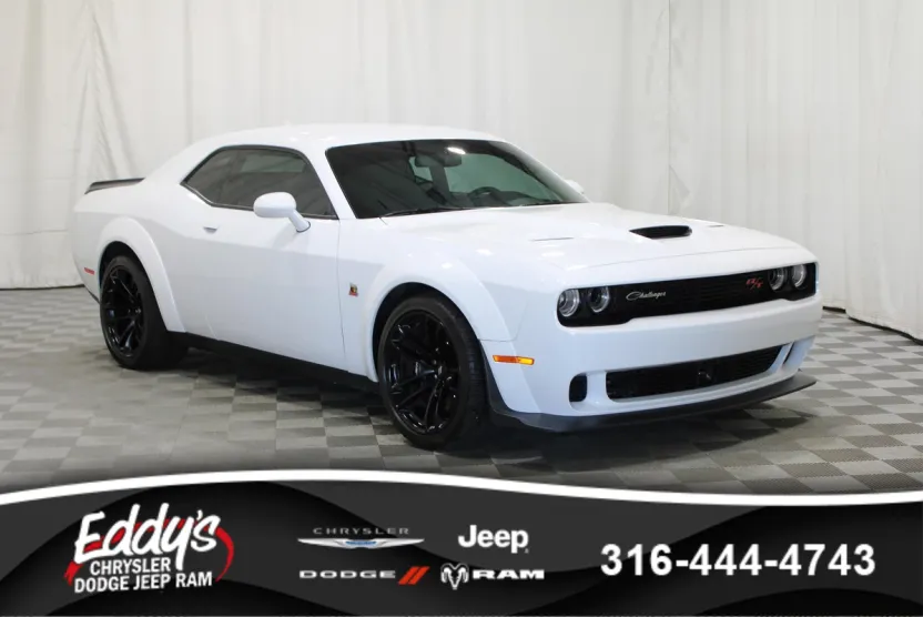 2023 Dodge Challenger R/T Scat Pack Widebody photo 1
