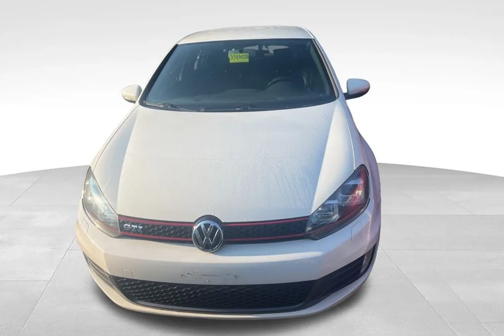 2014 Volkswagen Golf GTI Wolfsburg Edition photo 1