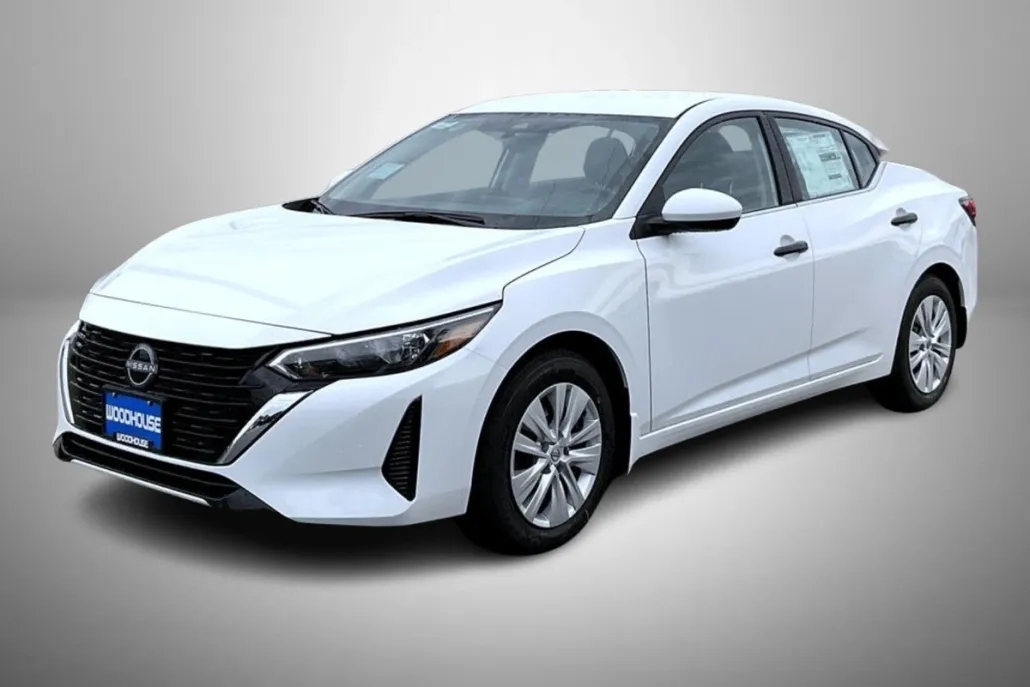 2025 Nissan Sentra S photo 1