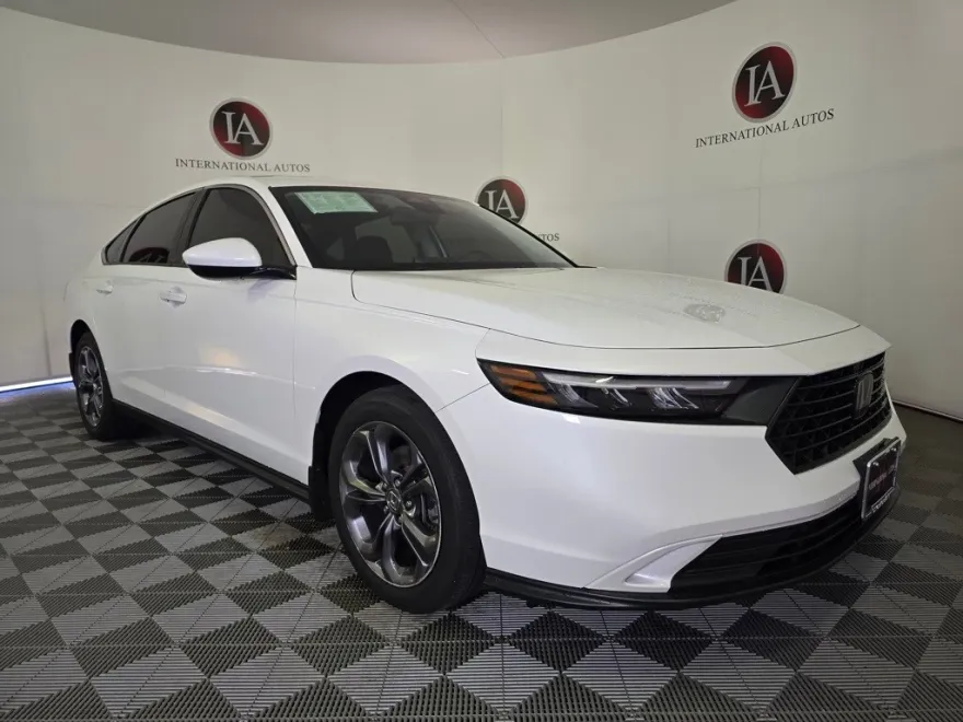 2023 Honda Accord EX photo 1