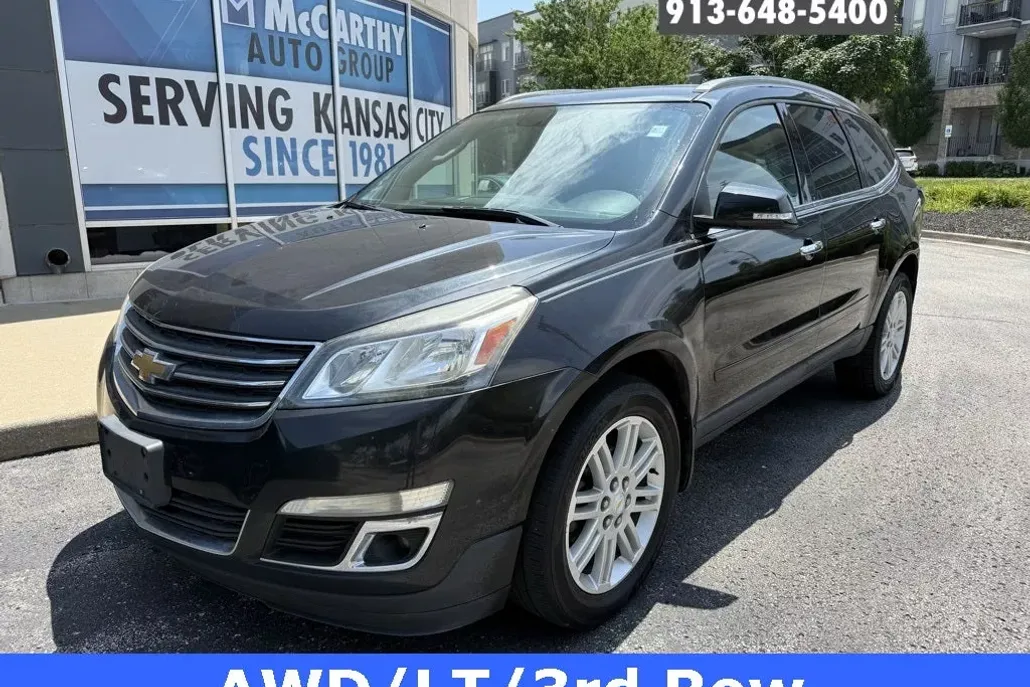 2015 Chevrolet Traverse 1LT photo 1