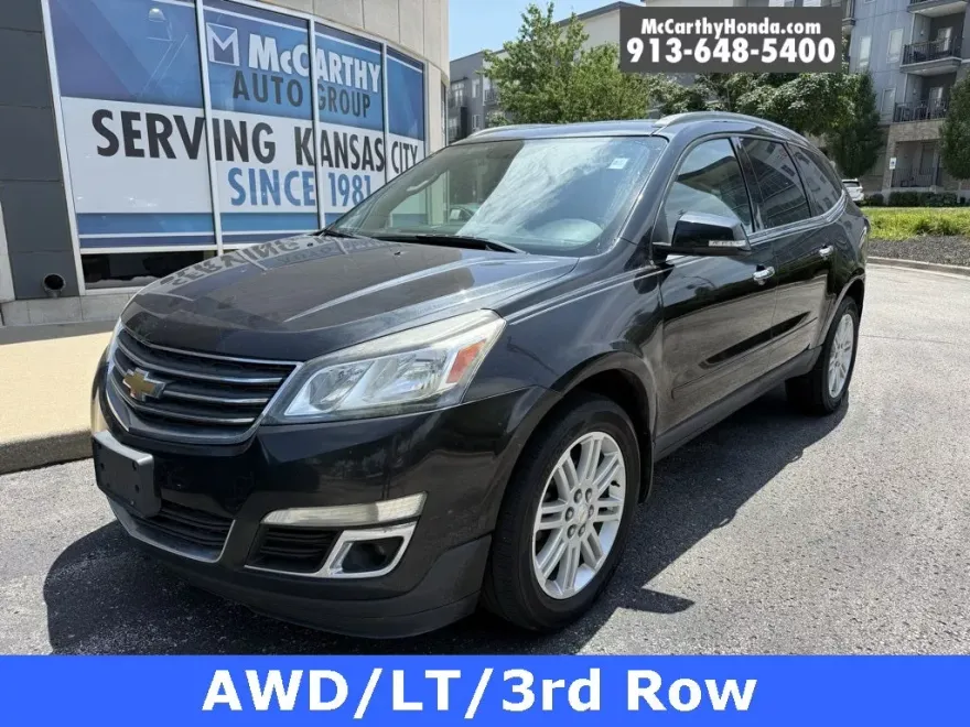 2015 Chevrolet Traverse 1LT photo 1