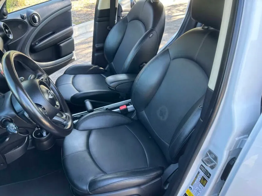 2015 Mini Countryman S photo 1