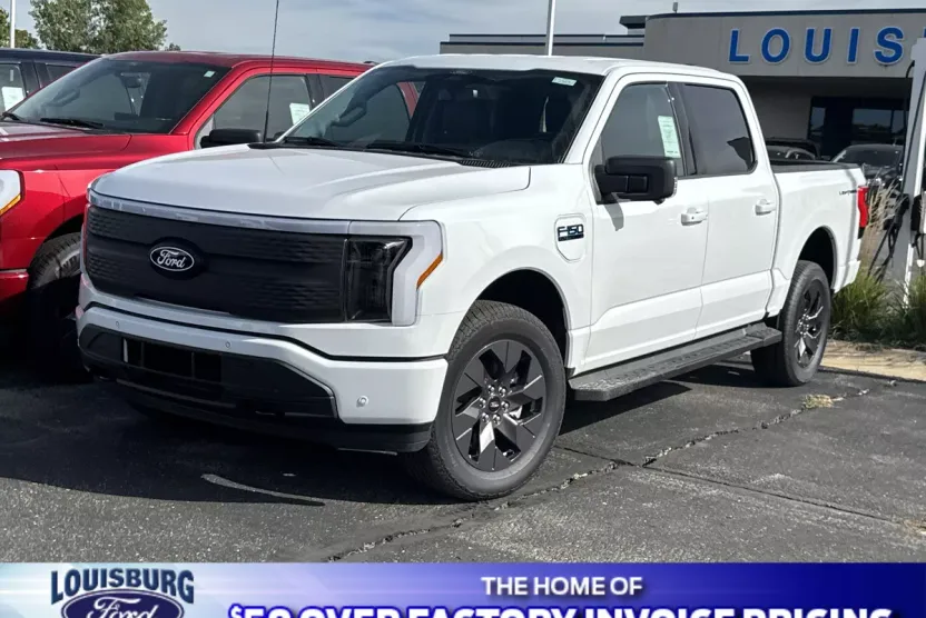 2025 Ford F-150 Lightning photo 1