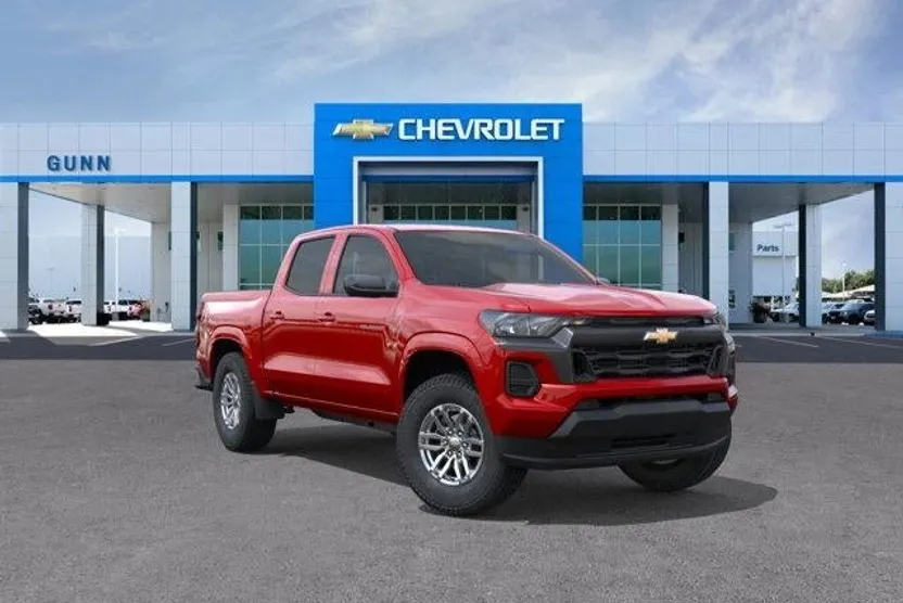 2026 Chevrolet Colorado LT photo 1