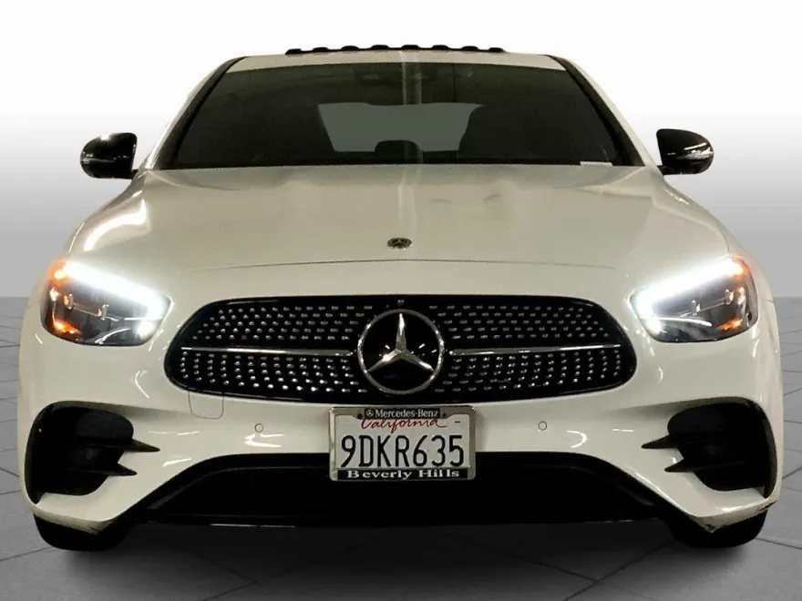 2022 Mercedes Benz E 350 photo 1