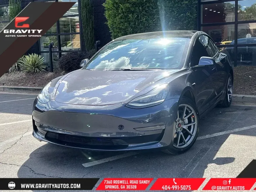 2021 Tesla Model 3 Standard Range Plus photo 1