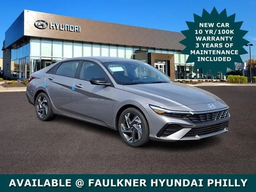 2025 Hyundai Elantra SEL Sport photo 1