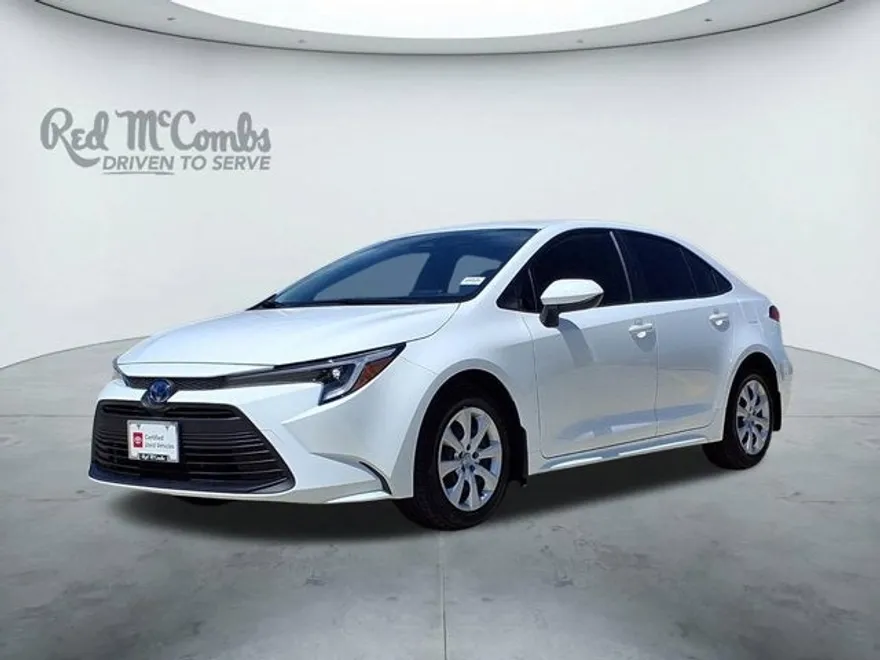 2025 Toyota Corolla Hybrid LE photo 1