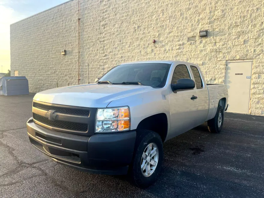2013 Chevrolet Silverado 1500 photo 1