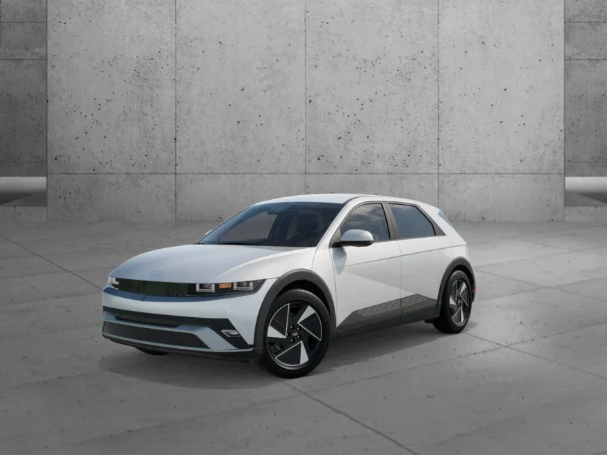 2025 Hyundai Ioniq 5 SE Standard Range photo 1