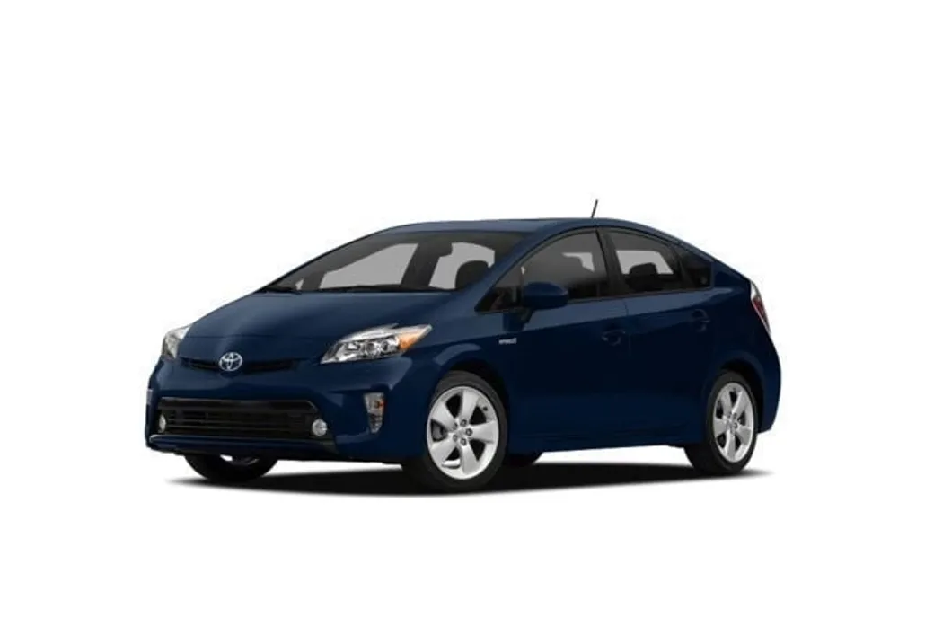 2012 Toyota Prius One photo 1