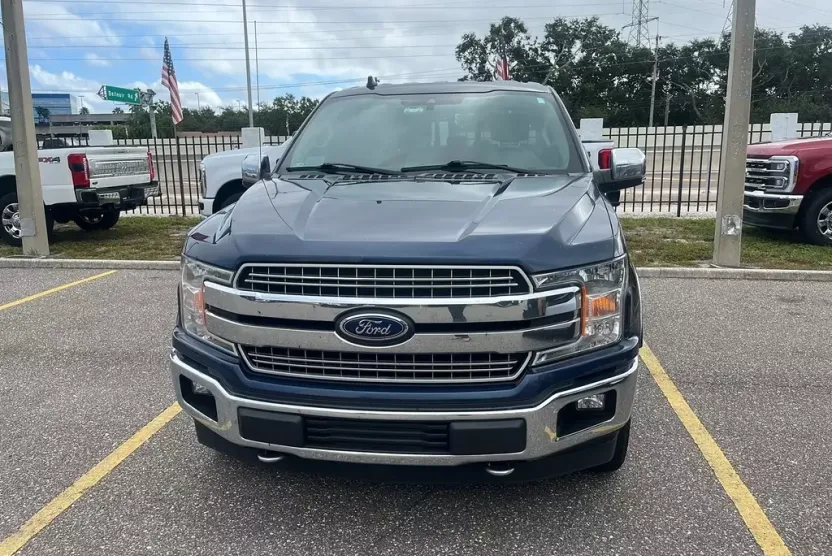 2020 Ford F-150 Lariat photo 1