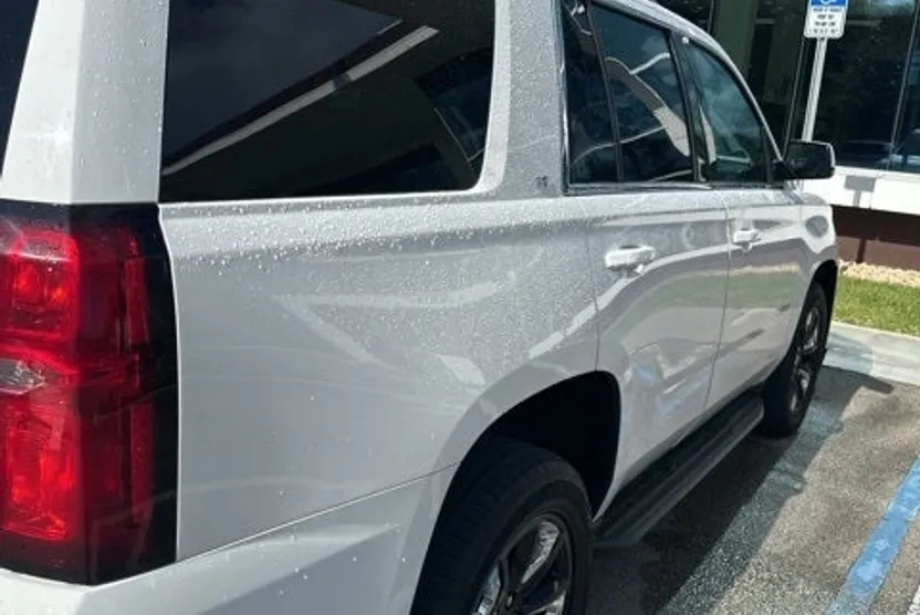 2020 Chevrolet Tahoe LT photo 1