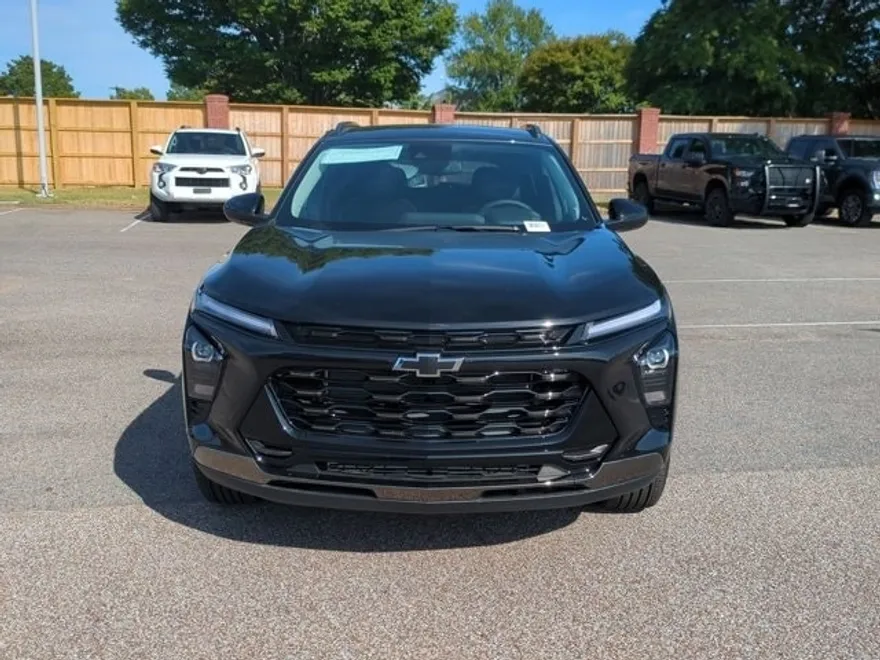 2025 Chevrolet Trax ACTIV photo 1
