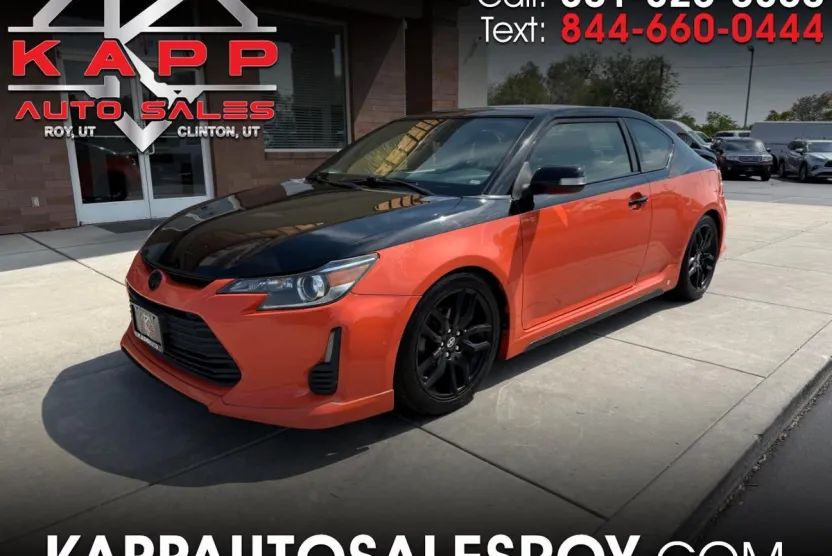 2015 Scion tC photo 1