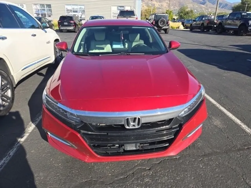 2020 Honda Accord Hybrid photo 1