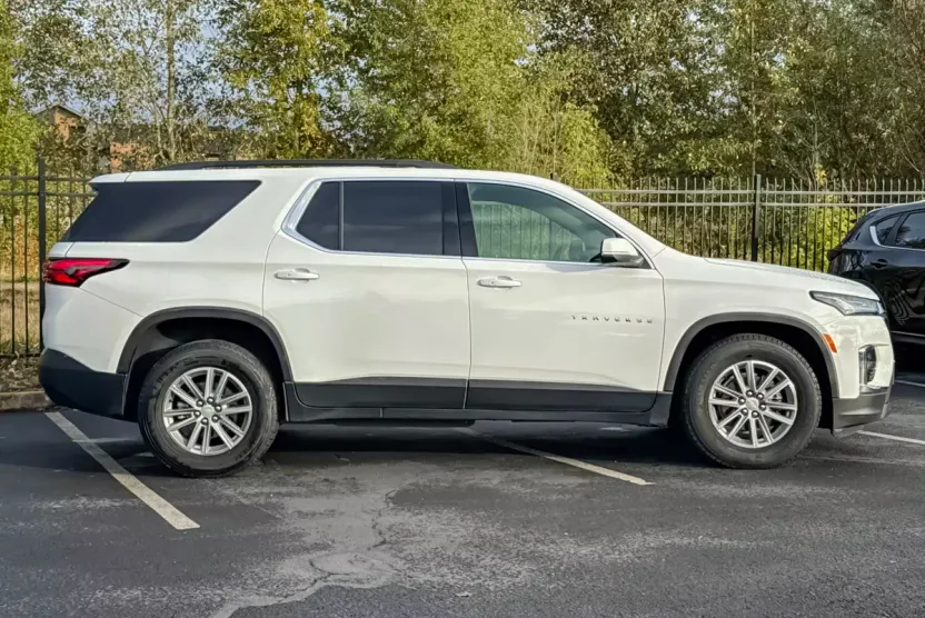 2022 Chevrolet Traverse photo 1