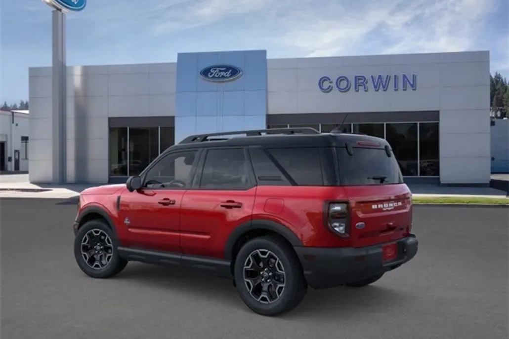 2025 Ford Bronco Sport Outer Banks photo 1