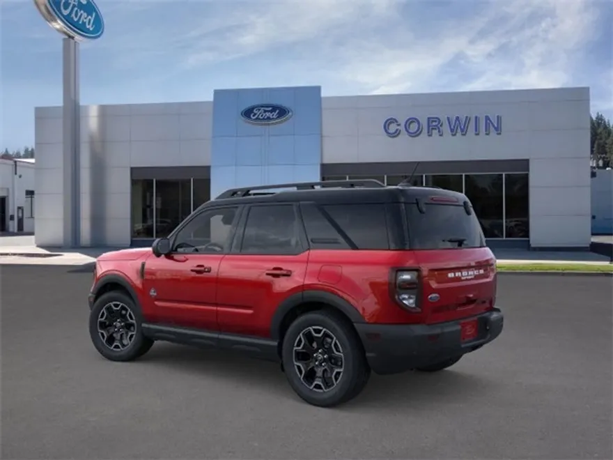 2025 Ford Bronco Sport Outer Banks photo 1