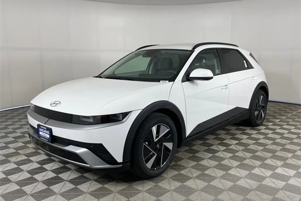 2025 Hyundai Ioniq 5 SEL photo 1
