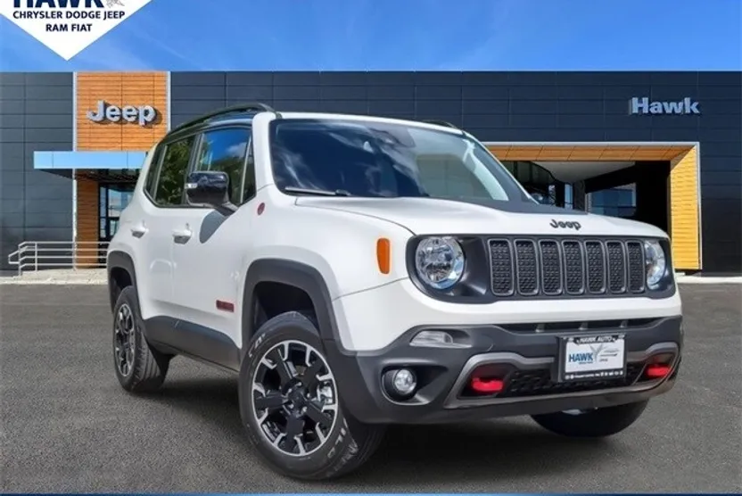 2023 Jeep Renegade Trailhawk photo 1