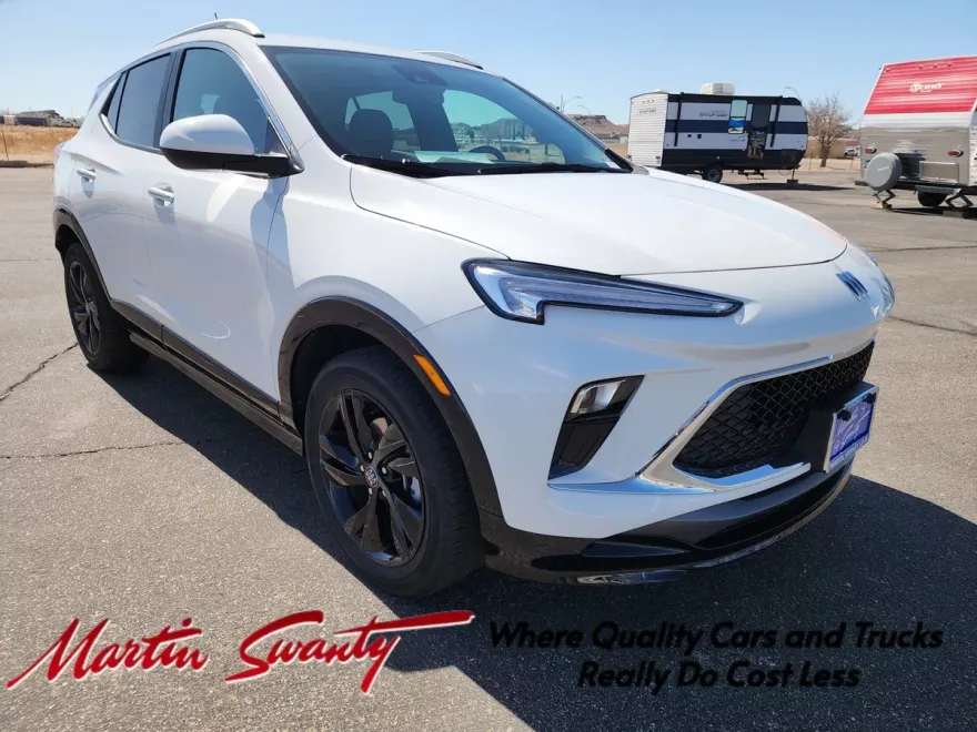 2024 Buick Encore GX Sport Touring photo 1