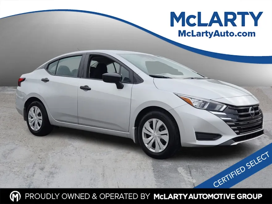 2024 Nissan Versa 1.6 S photo 1