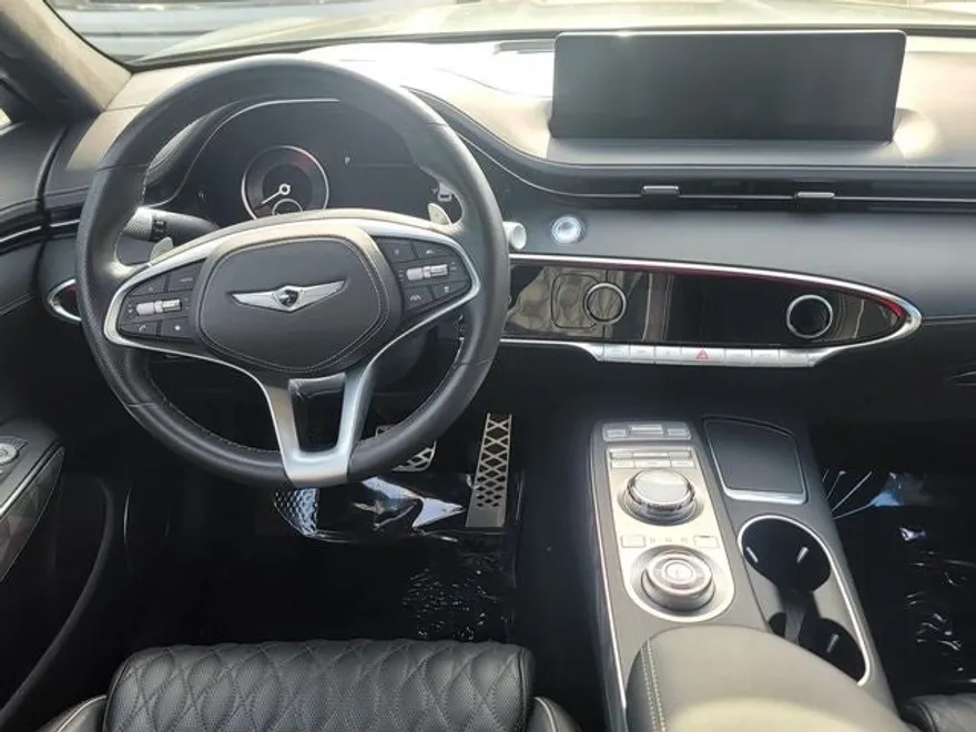 2024 Genesis GV70 3.5T Sport photo 12