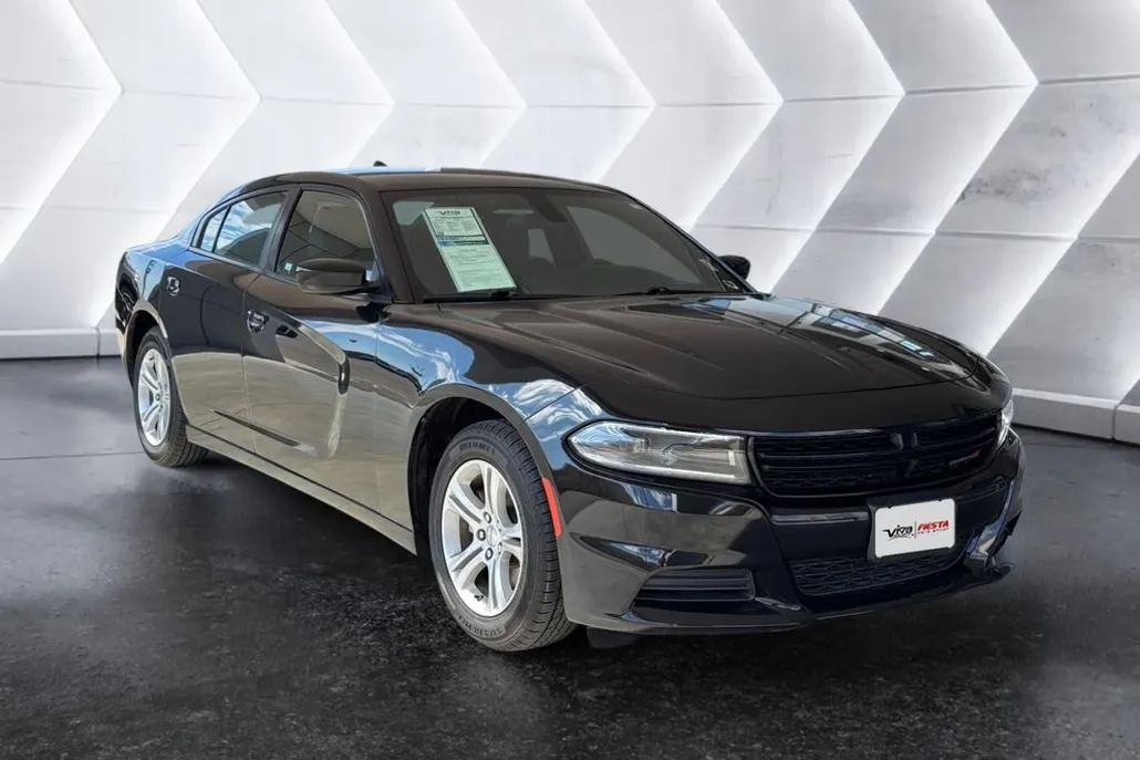 2023 Dodge Charger SXT photo 1