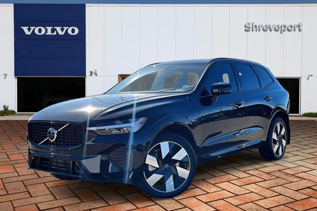 2025 Volvo XC60 Hybrid T8 Plus photo 1