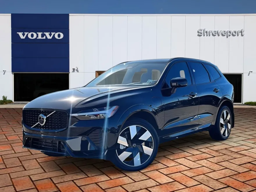 2025 Volvo XC60 Hybrid T8 Plus photo 1