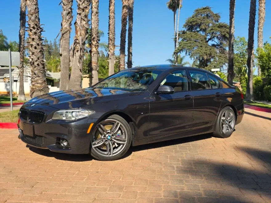 2014 Bmw 550i 5-Series photo 1