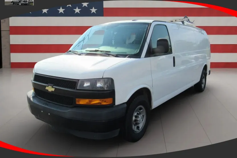 2018 Chevrolet Express 2500 Cargo Van photo 1