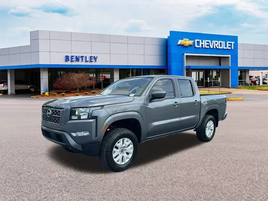 2024 Nissan Frontier SV photo 1