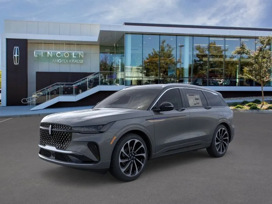 2025 Lincoln Nautilus Black Label photo 1