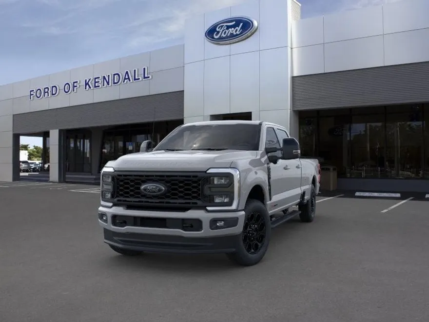 2025 Ford F-250 photo 1