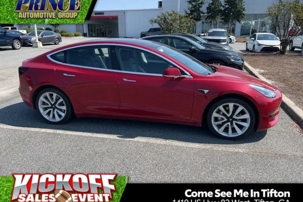 2018 Tesla Model 3 Long Range photo 1